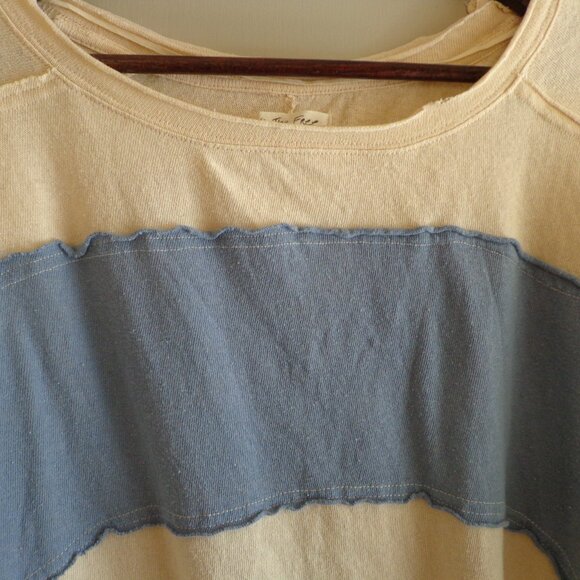 NWOT WE THE FREE Striped Puffy Long Sleeve T-Shirt XS Blues/Natural Raw Edges - Picture 6 of 15